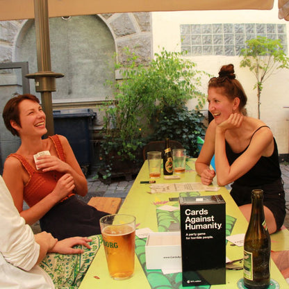 Fest- Partyspel Cards Against Humanity International Edition